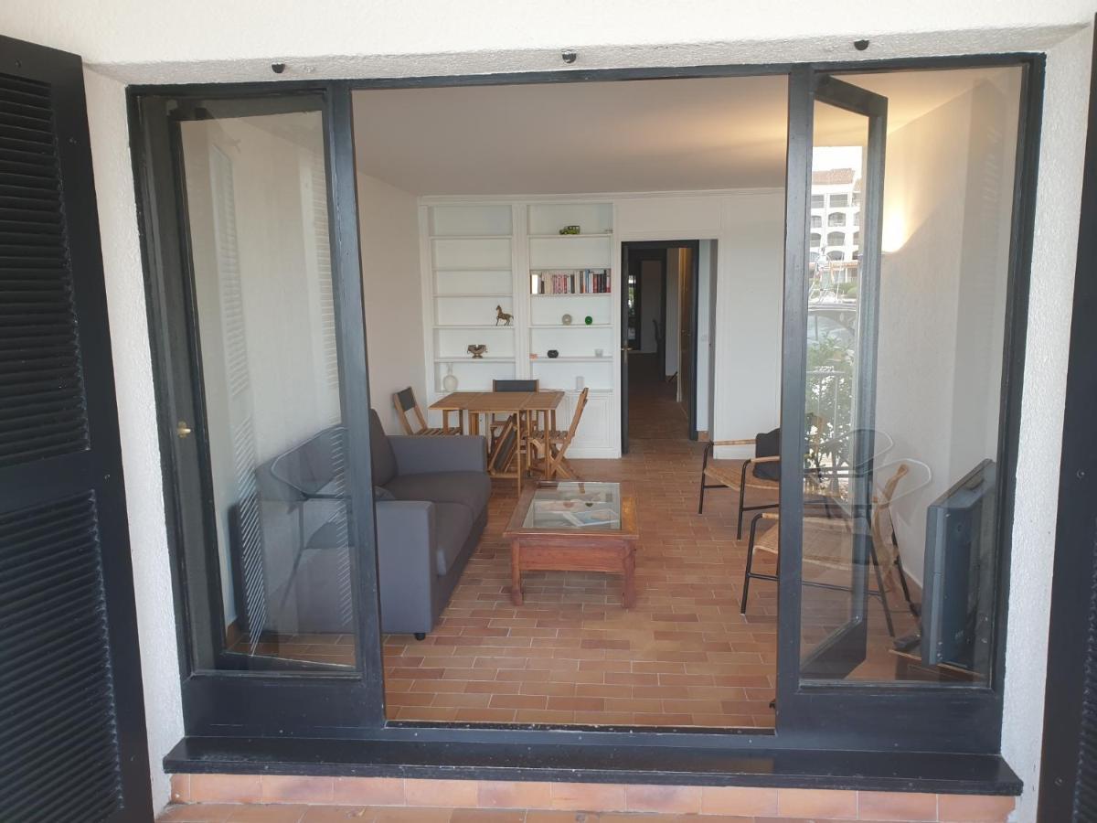 Apartamento Les Marines De Cogolin Exterior foto