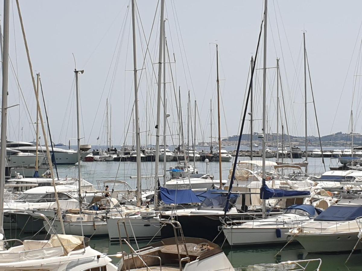 Apartamento Les Marines De Cogolin Exterior foto