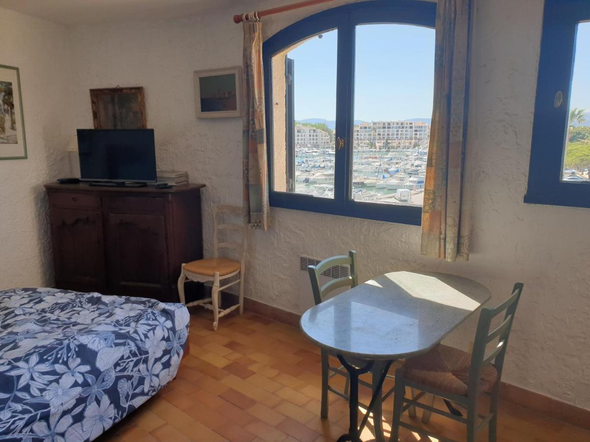 Apartamento Les Marines De Cogolin Exterior foto
